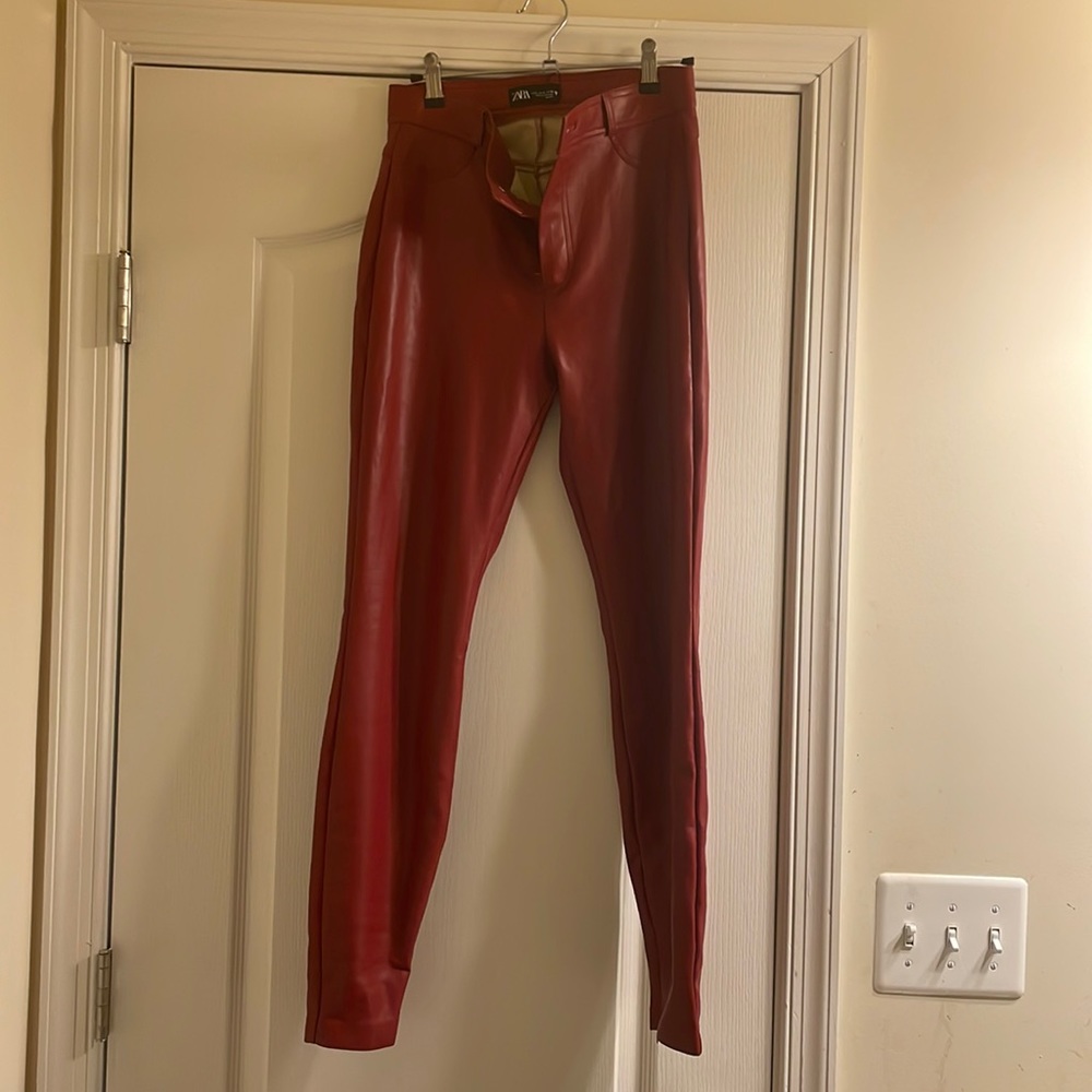 ZARA FAUX LEATHER RED PANTS LEGGINGS